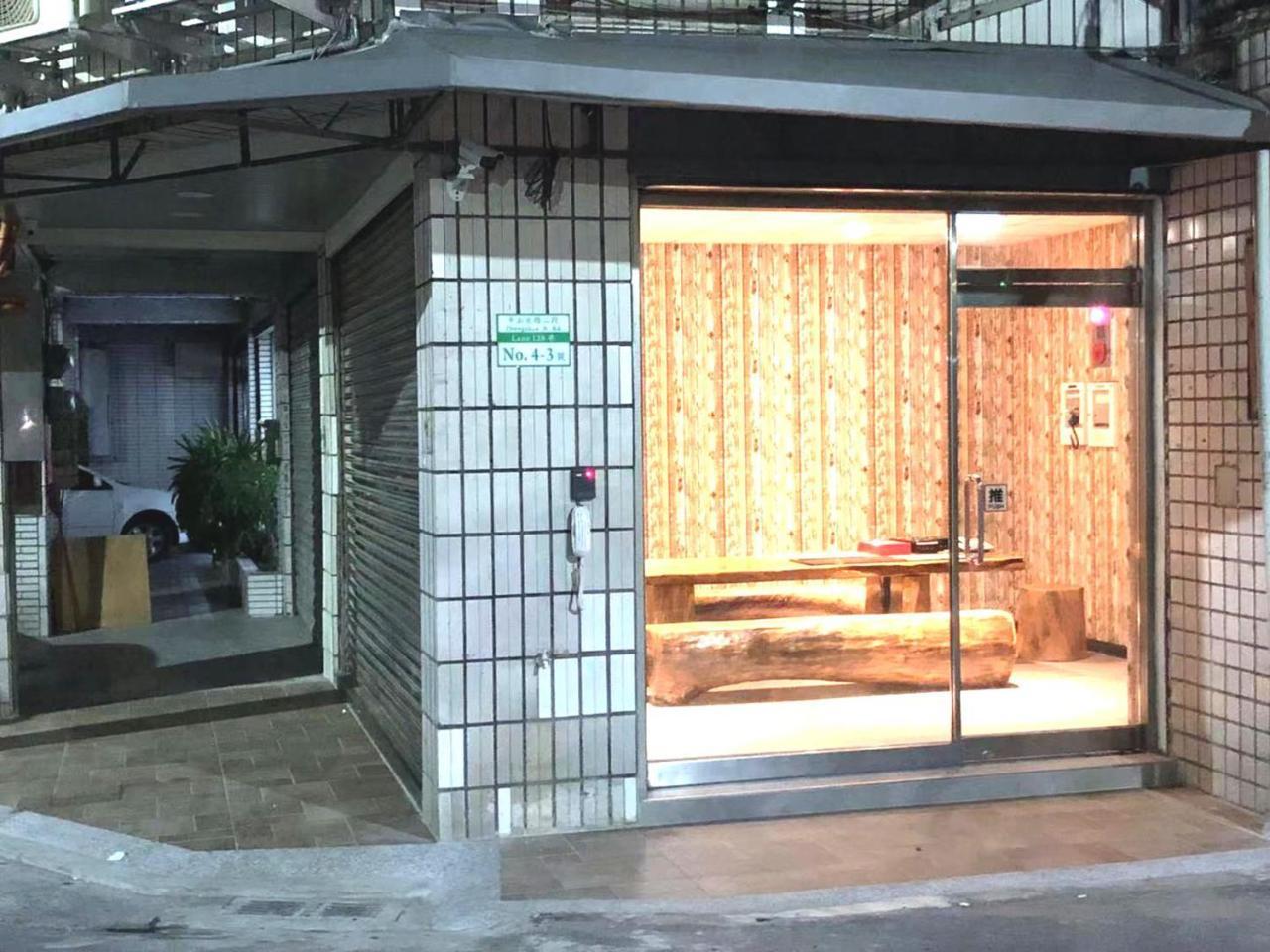 Red 13 Apartment 台北市 エクステリア 写真